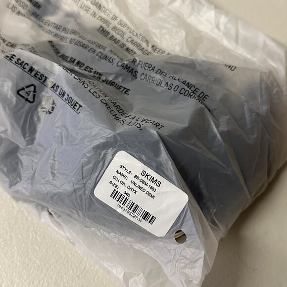 Unlined Demi Bra - Picture 4 of 4